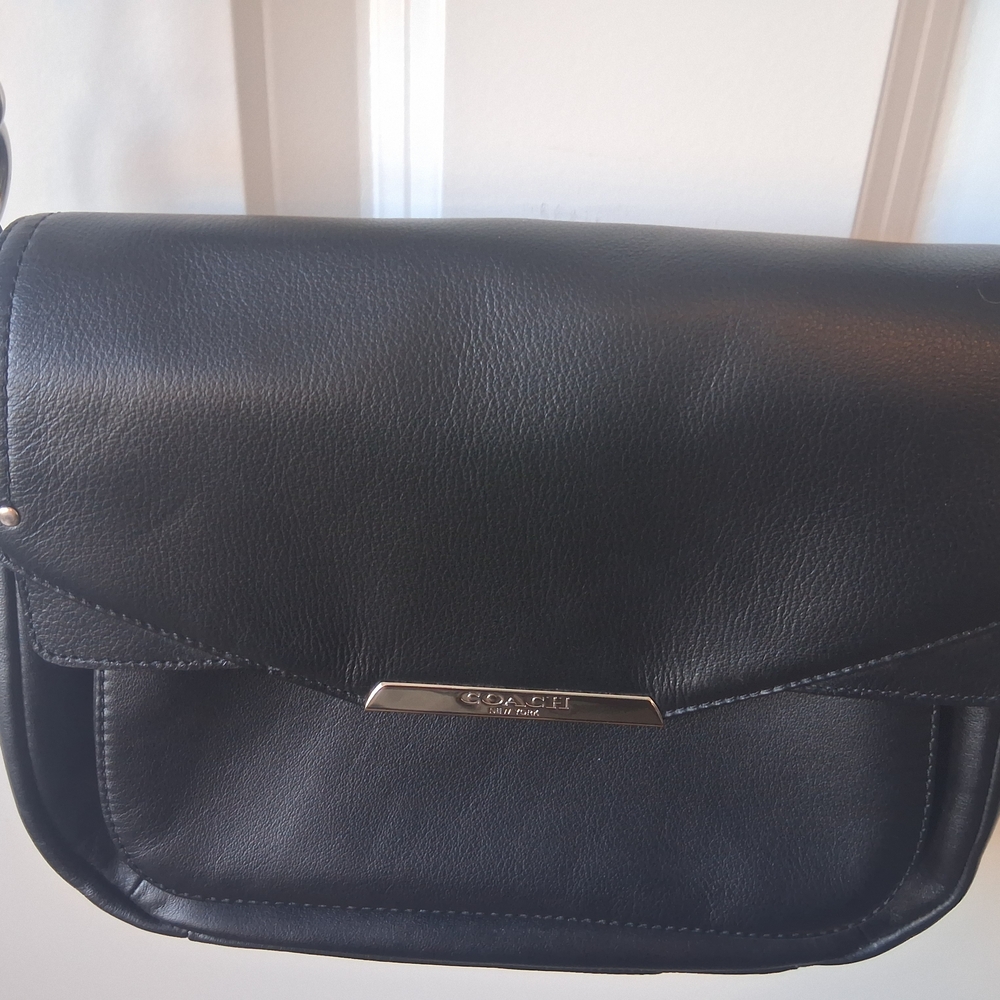 Coach Black Leather Women's Bag